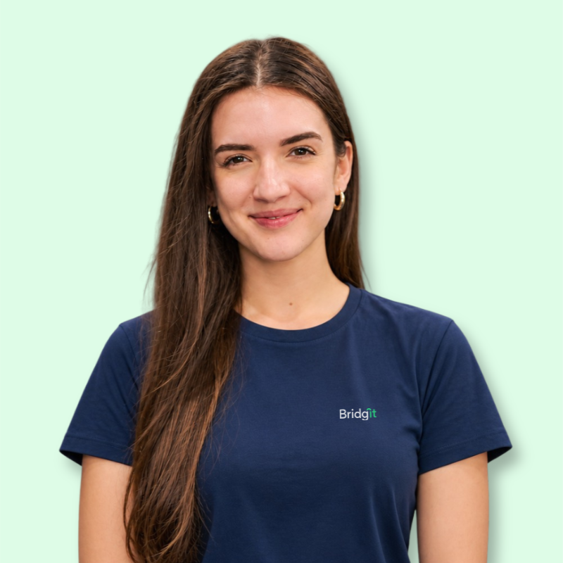 Simone Brown - Casino Review Author